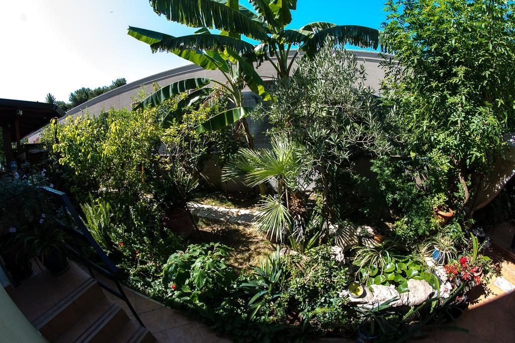 B&B Mare E Sole Brindisi Bagian luar foto