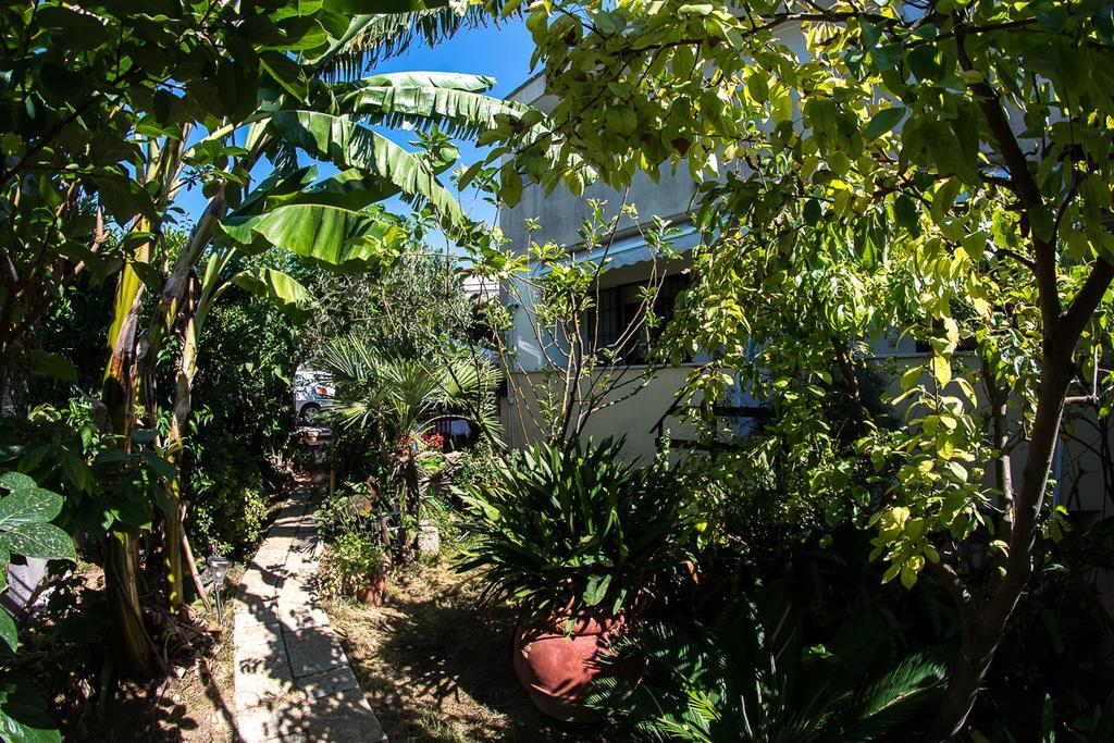 B&B Mare E Sole Brindisi Bagian luar foto